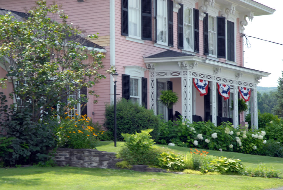 Pleasant Valley Inn & Restaurant