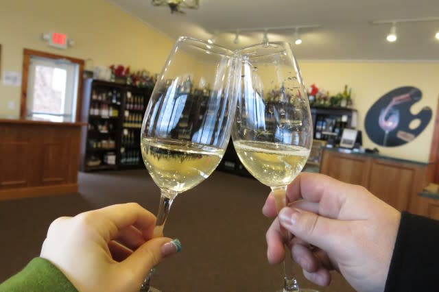 Experience! the Finger Lakes Keuka Wine Tour Experience! the Finger Lakes Keuka Wine Tour