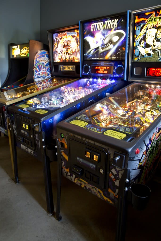 StrighttoAle_pinball2