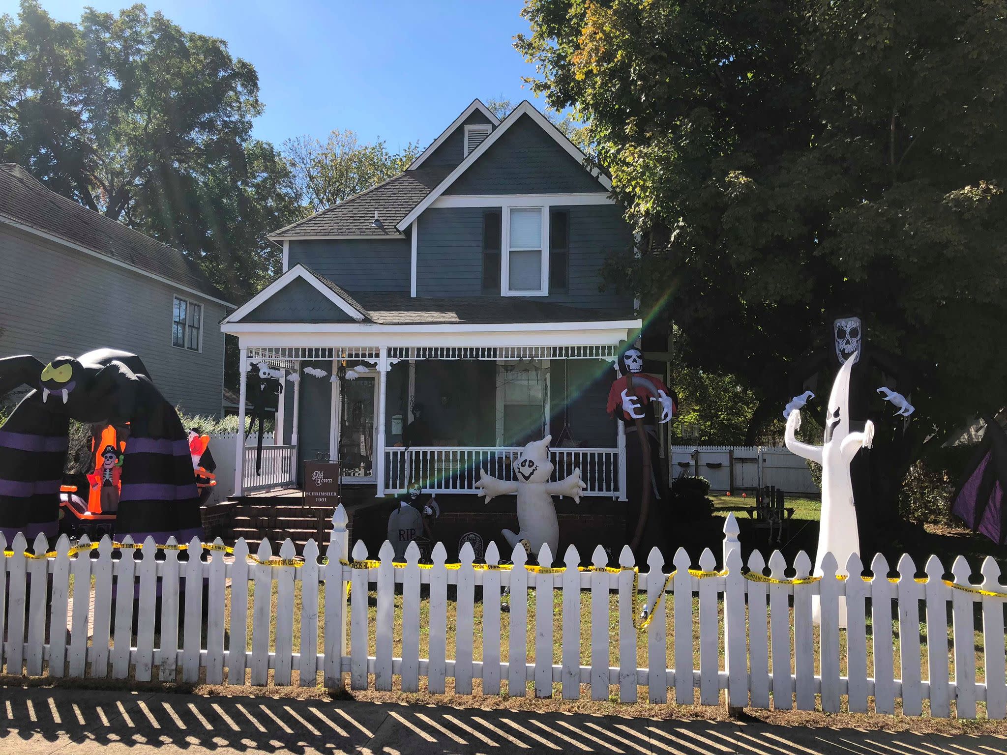 Photos of Downtown Huntsville Halloween Decorations