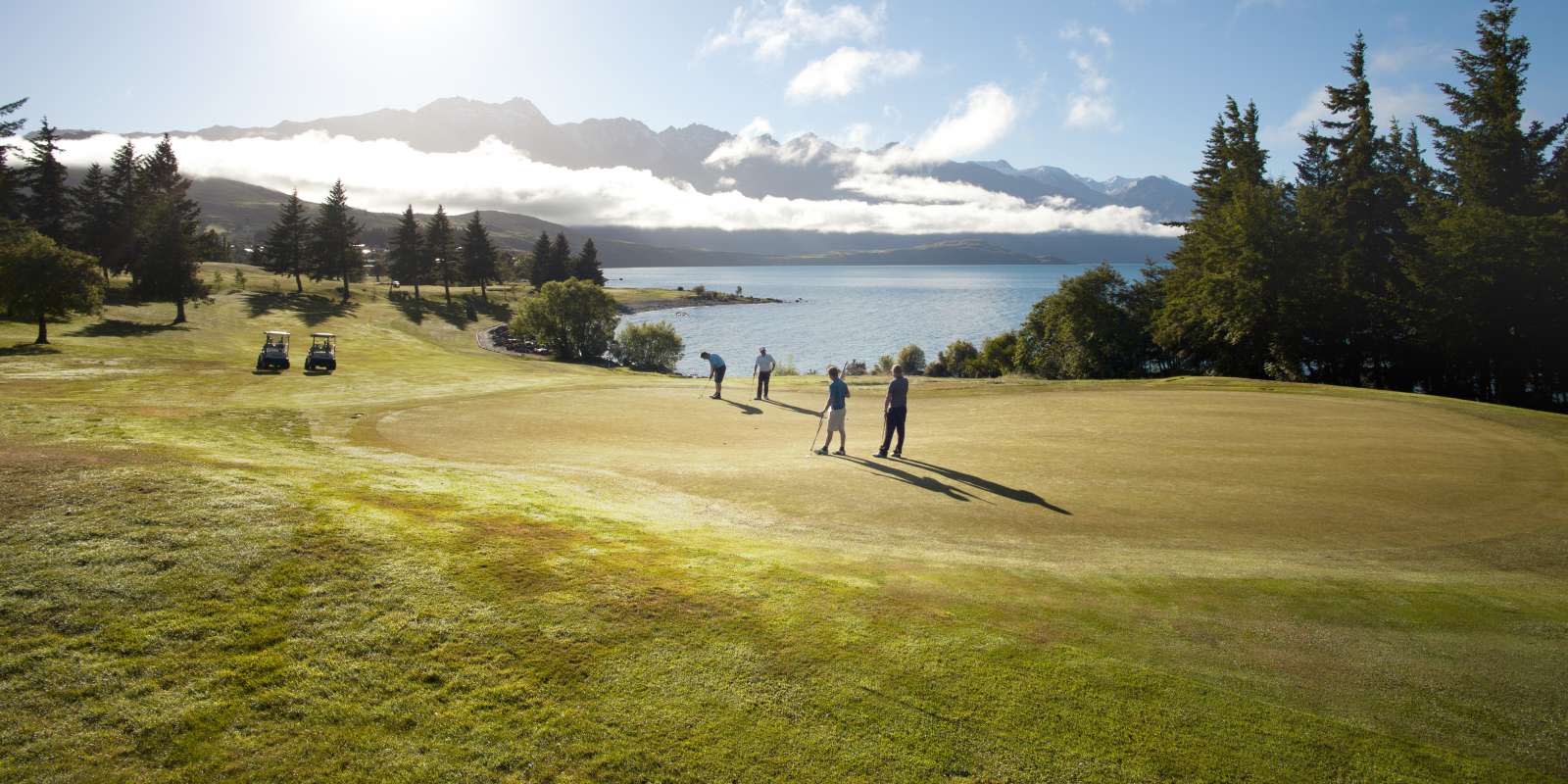 Queenstown Golf Course in Spring