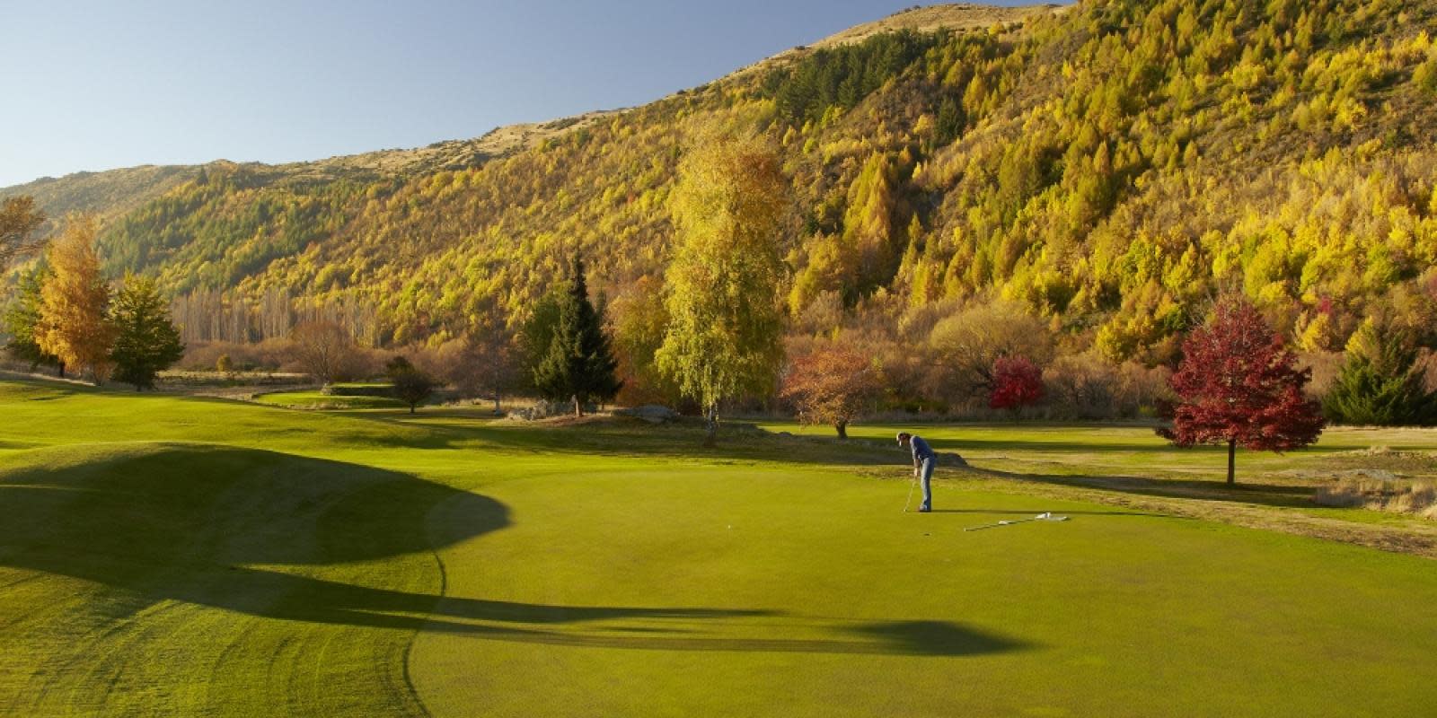 Arrowtown golf course in autumn