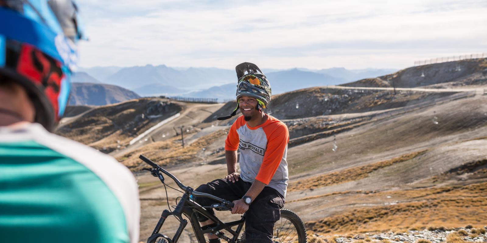 Downhill mountain biking adventure in Queenstown