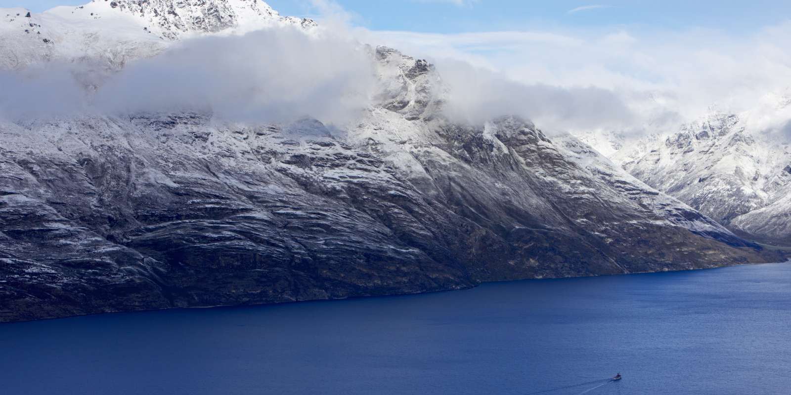 Lake Wakatipu in Winter