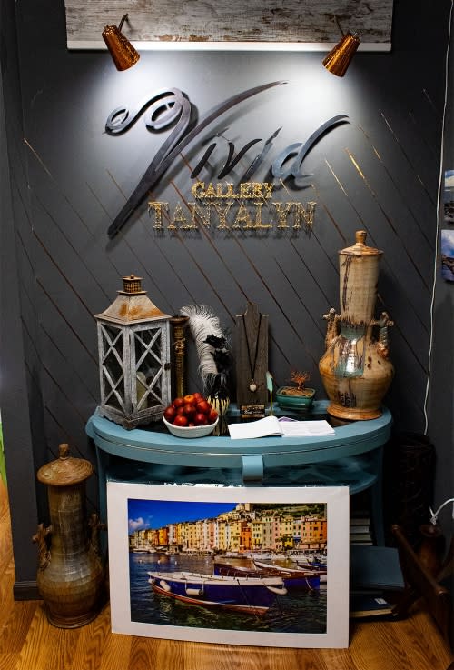 Where to Find Local Art and CustomDesigned Gifts in