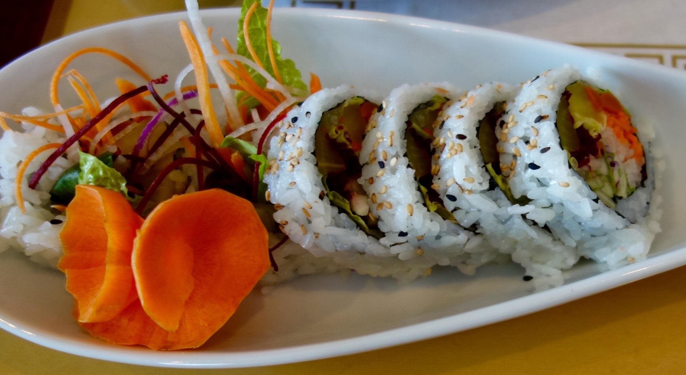 Sushi rolls