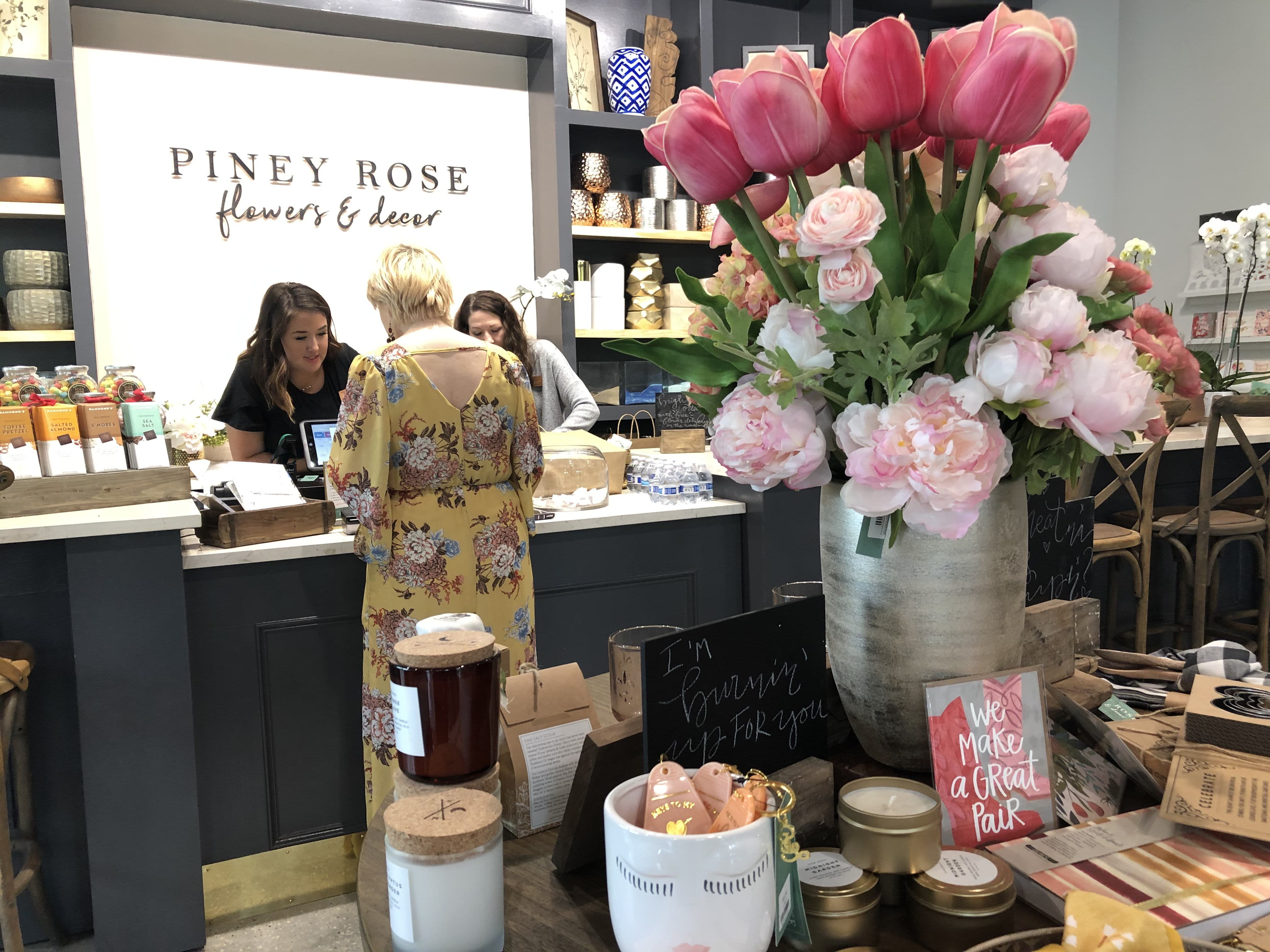 Piney Rose Floral Checkout Counter
