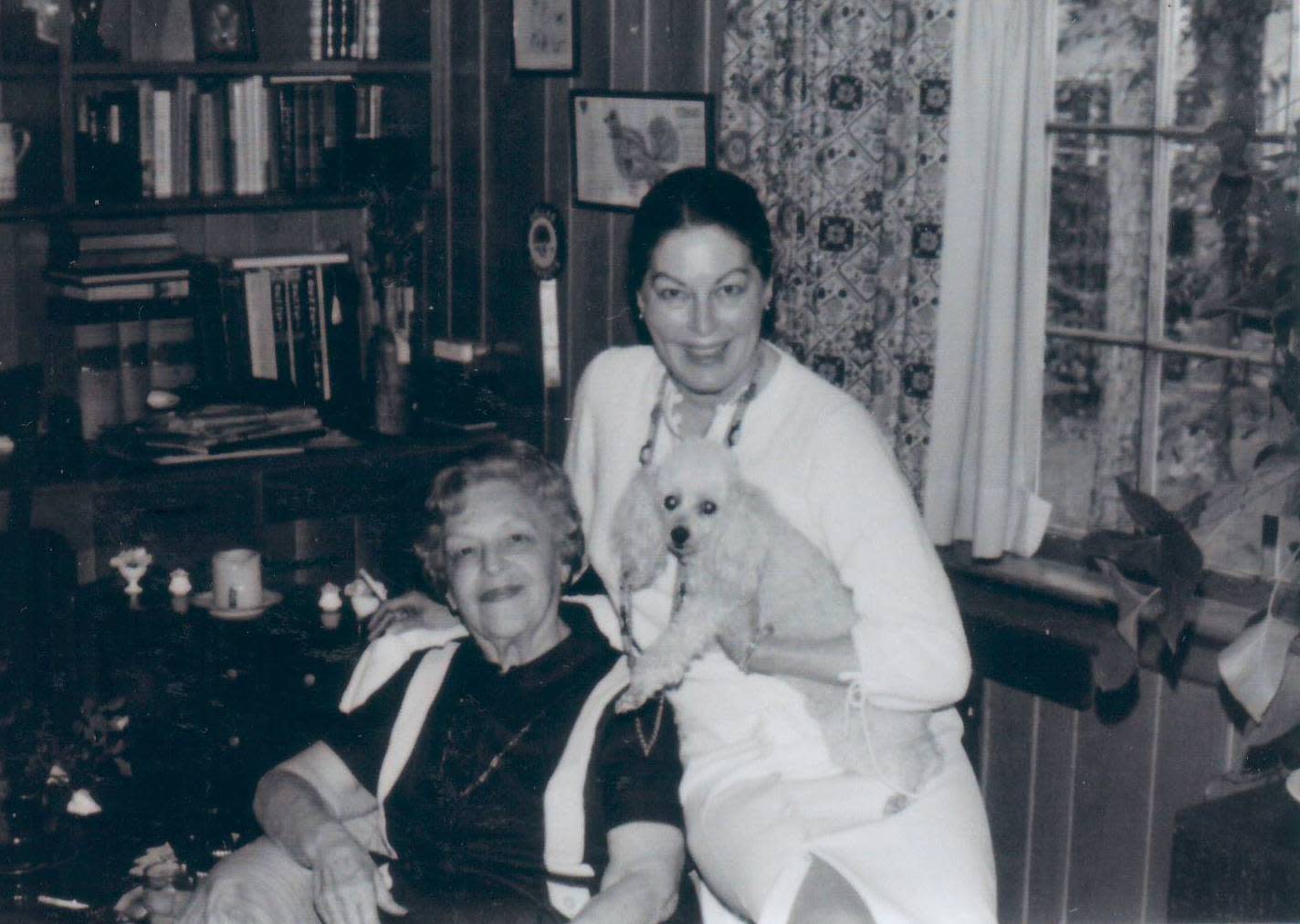 Ava with Elsie Mae at Jack's 1978