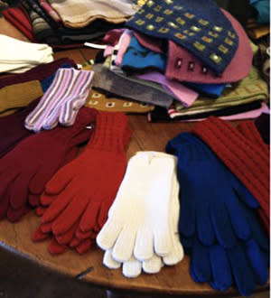 Warm alpaca wool comes in wonderful colors at Chapare … 
