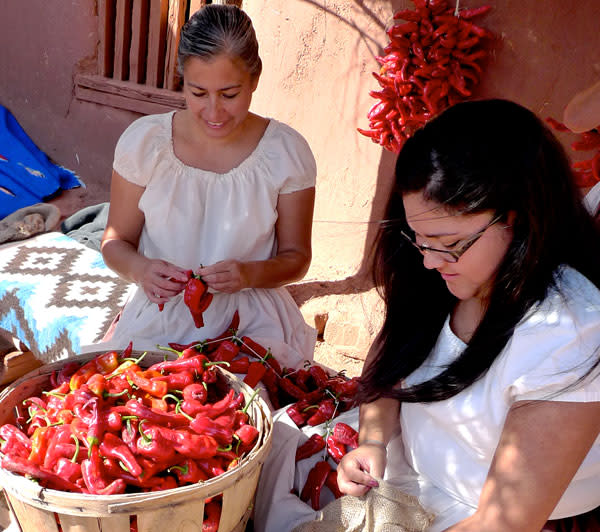 Harvest-Festival-ristra-stringers