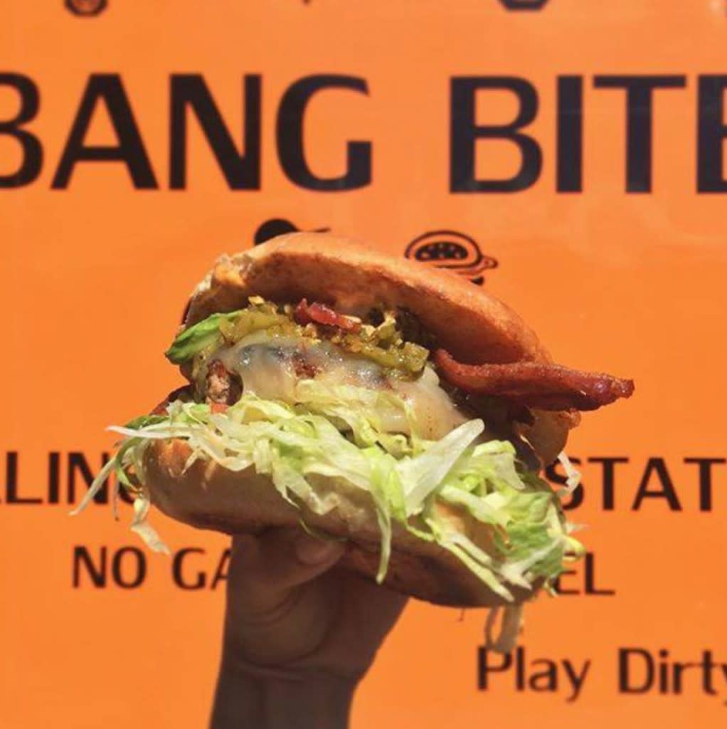 Bite into Bang Bite’s green chile cheeseburger. Bang Bite delicious! (Courtesy of Simply Santa Fe)