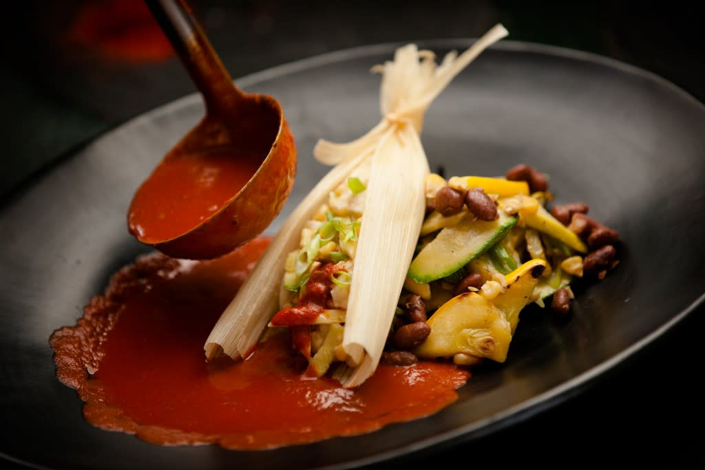 The Santa Fe food experience has grown beyond the chile war and now embraces fusion fare.