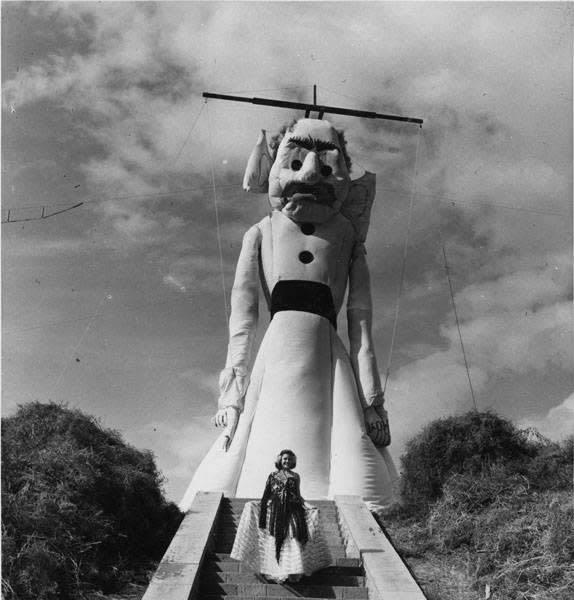 Zozobra seen here in the 1940's. (Photo courtesy of The Burniing of Will Schuster's Zozobra)