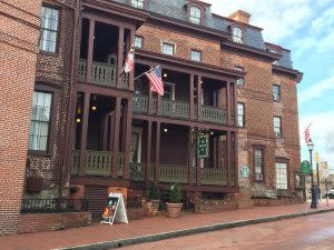 Maryland Inn Starbucks
