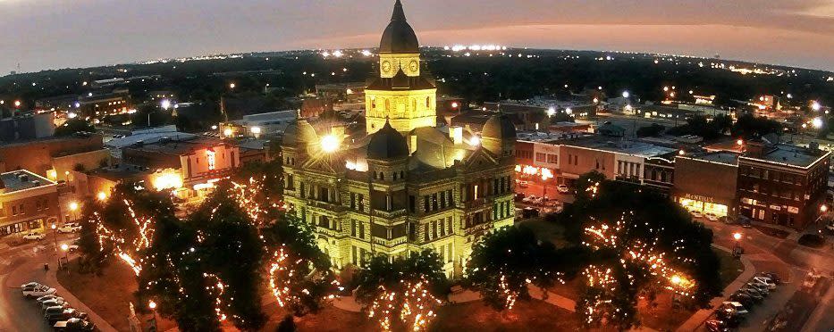 Livability.com Top 100 Places to Live Denton, Texas, courthouse-on-the-square