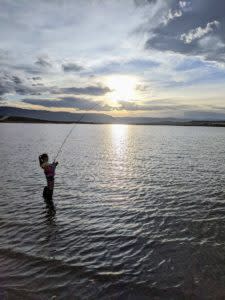 Wyoming fishing Twin Buttes Lake