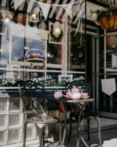 Table for two outdoors Sugar Mouse Cupcake House