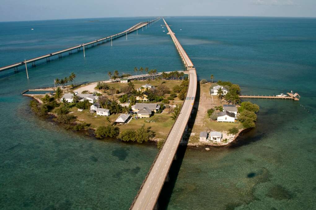 Driving the Florida Keys Through Marathon Key