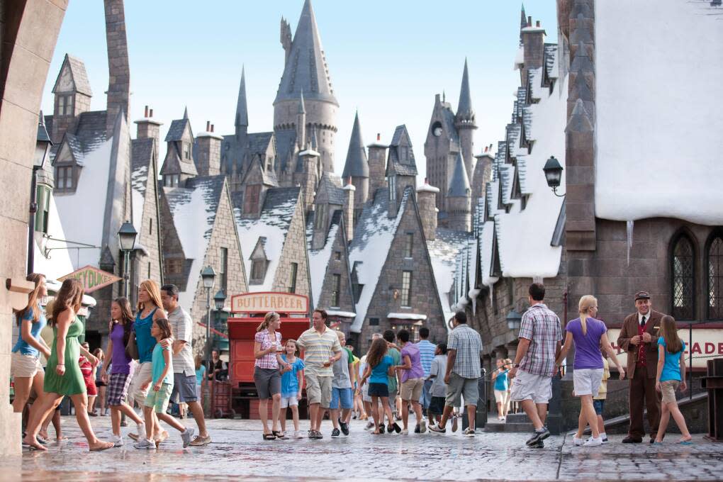 The Wizarding World of Harry Potter™ - Hogsmeade™
