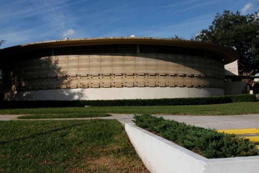 florida southern college campus building by frank lloyd wright