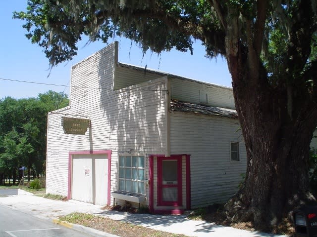 The old carriage house in Brooksville, FL