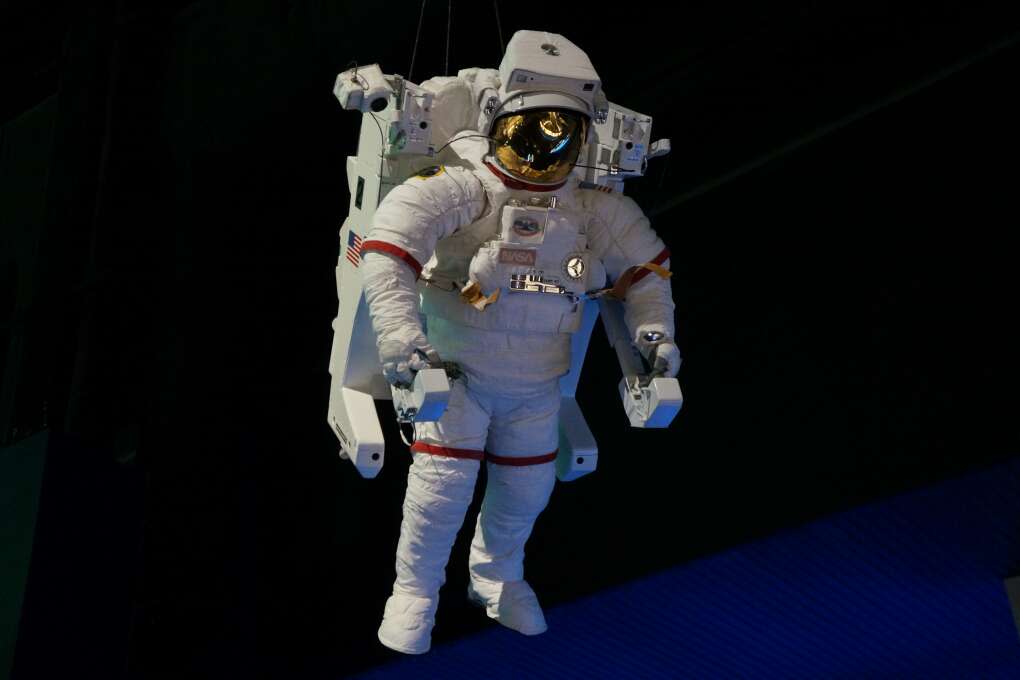 Have lunch with an astronaut at Kennedy Space Center