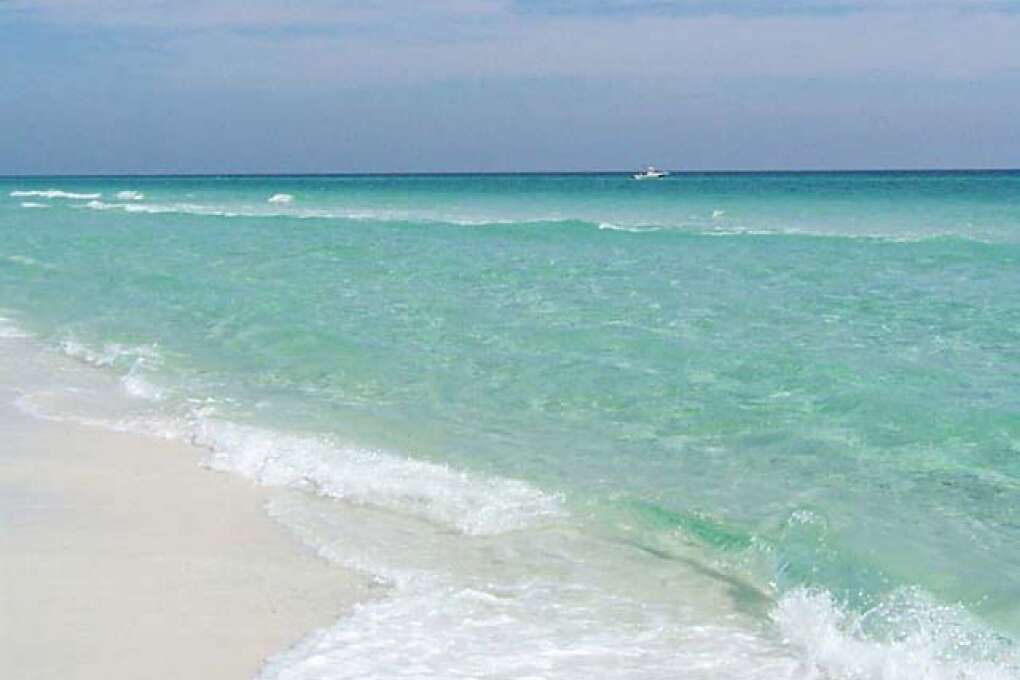 From spectacular beaches to marine-themed attractions, Fort Walton Beach offers much for families.