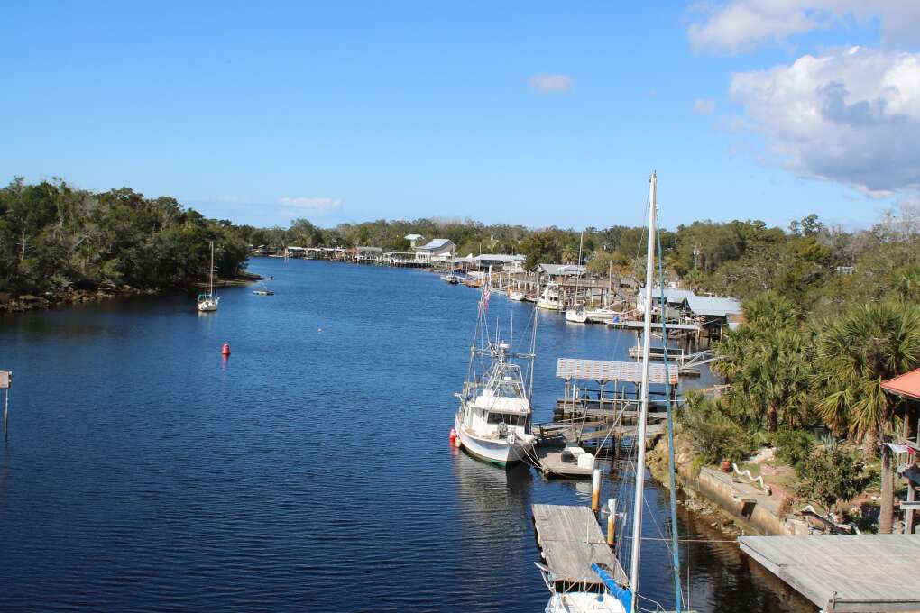 In the fishing village of Steinhatchee, worries seem to drift away on the tide.