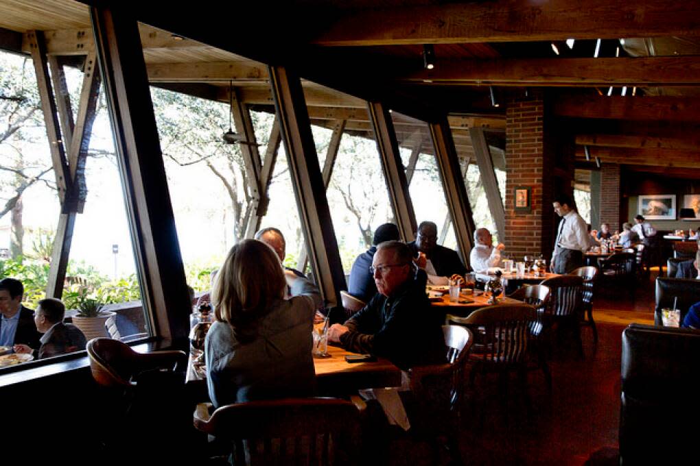 Hillstone on Orlando’s Lake Killarney offers a beautiful view and a sturdy menu of hearty, flavorful American fare.