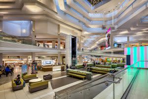 Woodfield Mall Interior - A Simon Mall