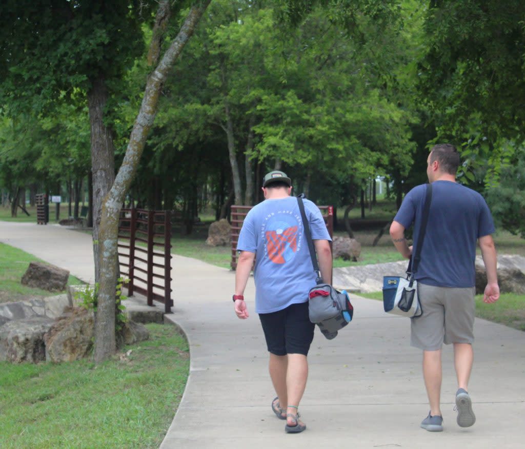 Guy's Night Out in Temple: Disc Golf
