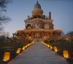 Beautiful Seiberling Mansion at Christmas!