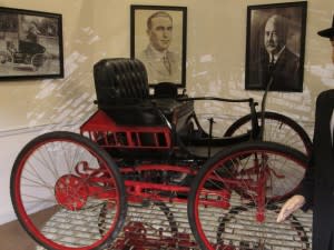 Elwood Haynes' first car in late 1800s had bicycle wheels.