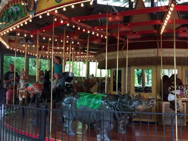 carousel-fort -wayne-childrens-zoo