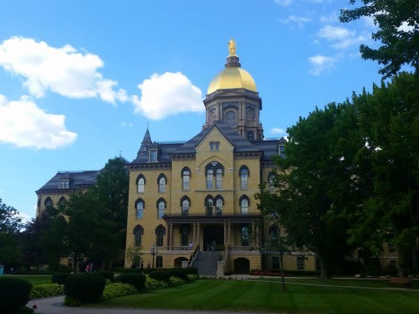 main-building-gold-dome-notre-dame-south-bend-indiana 