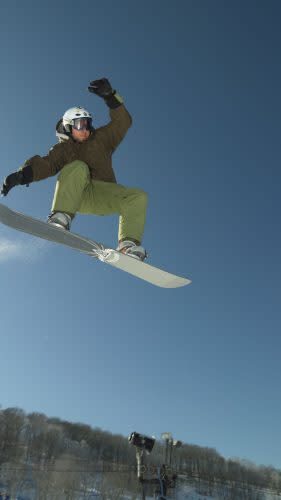 snow boarding perfect north