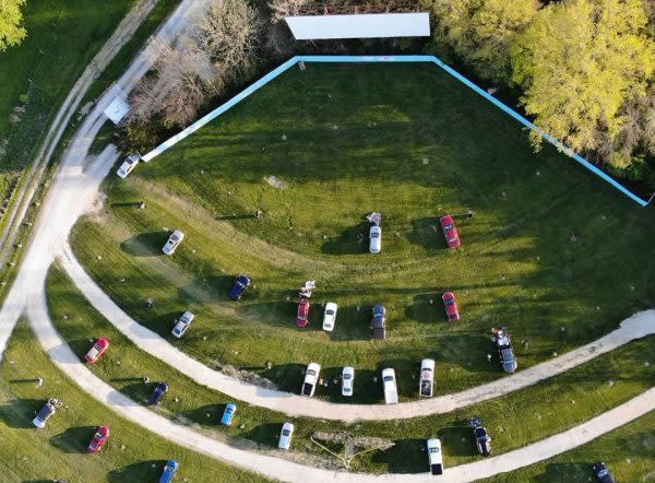 The Skyline Drive-In, Drive-In Theatres in Indiana