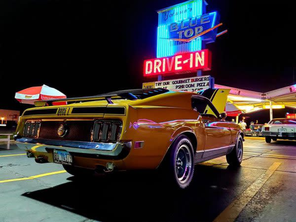 Johnsens Blue Top Drive In, Indiana Drive-ins