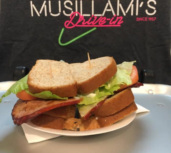 Musillamis Drive In, Indiana Drive-Ins