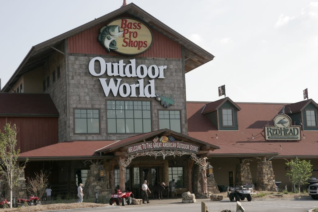 Bass Pro Shops exterior