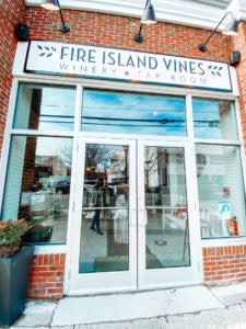 Fire Island Vines, Bay Shore