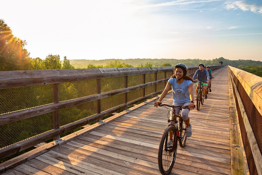 Virginia Travel on a Budget: 12 Affordable Family-Friendly Activities