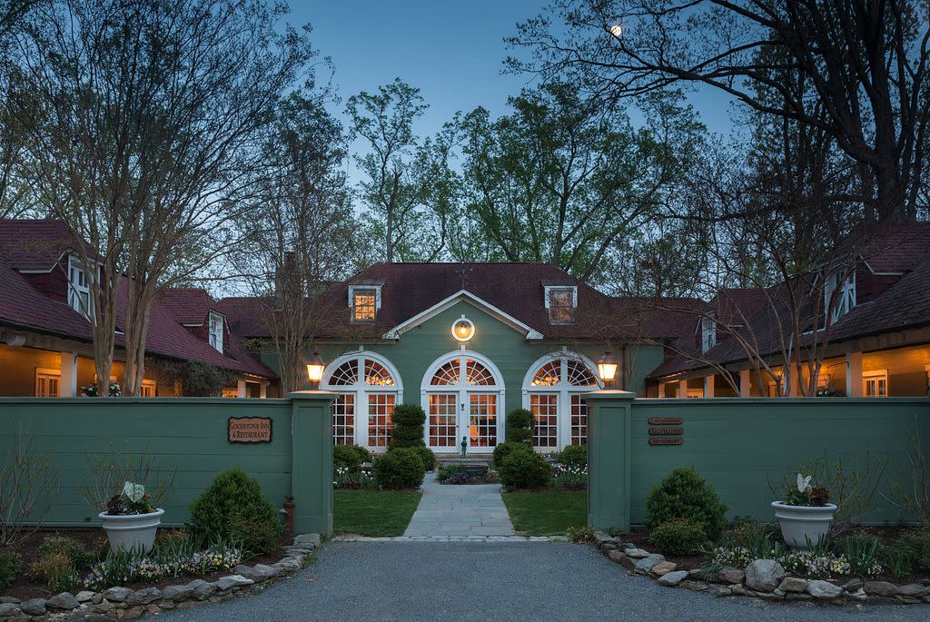8 Exclusive Luxury Retreats For a Pampered Virginia Getaway