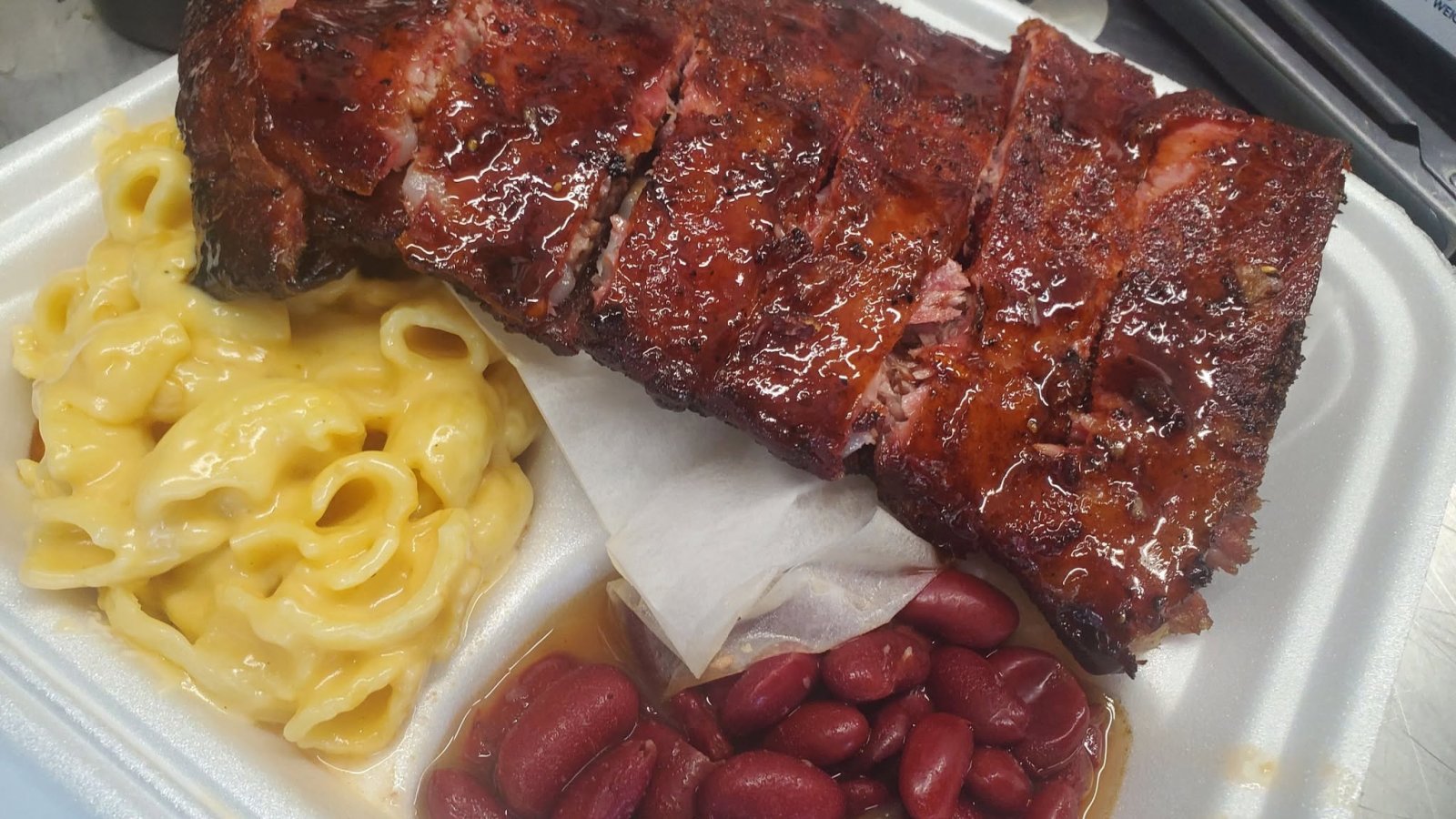 Big Brose BBQ Food Truck in Mill Camp Wines & Ciders