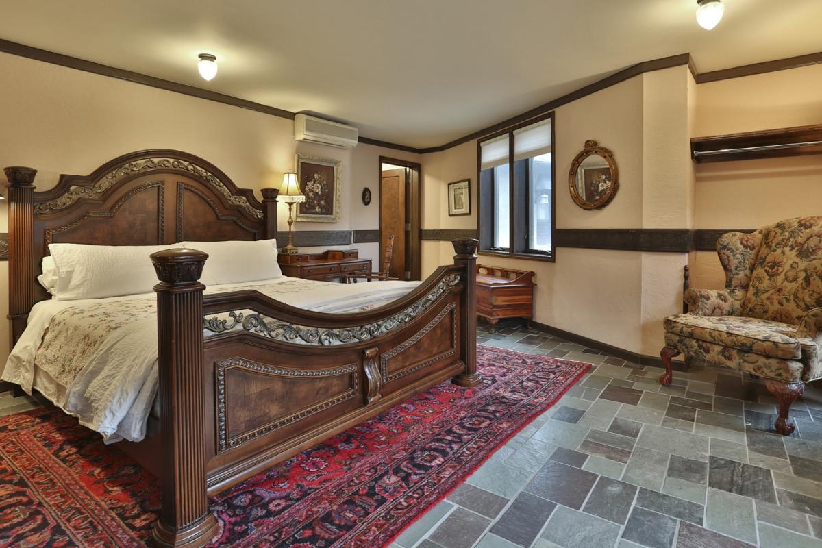Guest room inside Stone Chalet Bed and Breakfast Inn