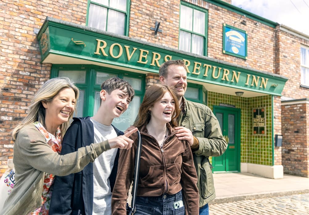 Coronation Street Experience - Kids Go Free