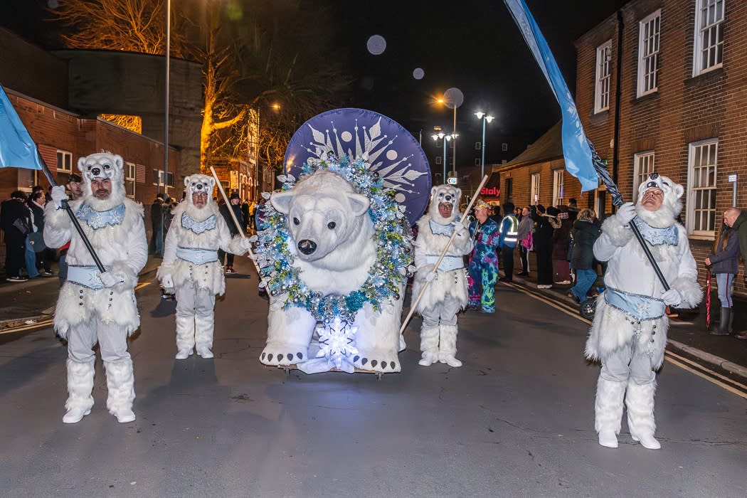 Northern Lights Lantern, Tameside