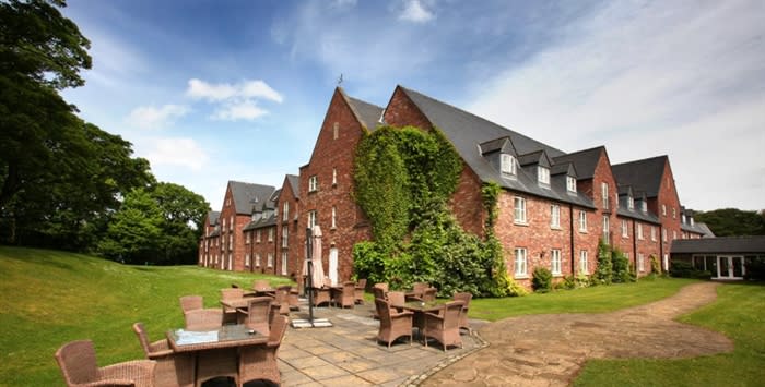 delta-hotels-by-marriott-worsley-park-country-club