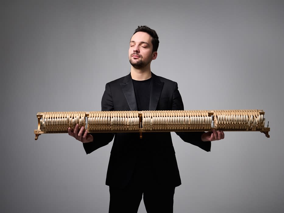 Concert: The Revolution Begins | Cristian Sandrin