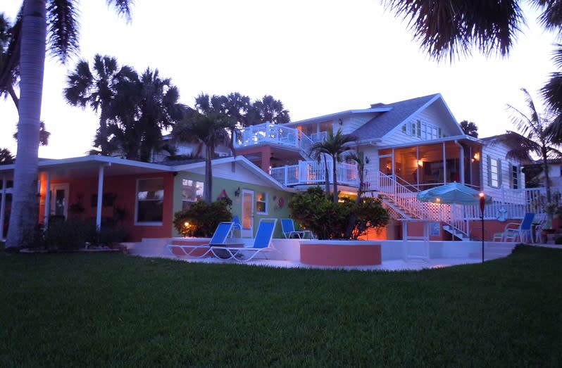 Crane Creek Inn Waterfront Bed & Breakfast